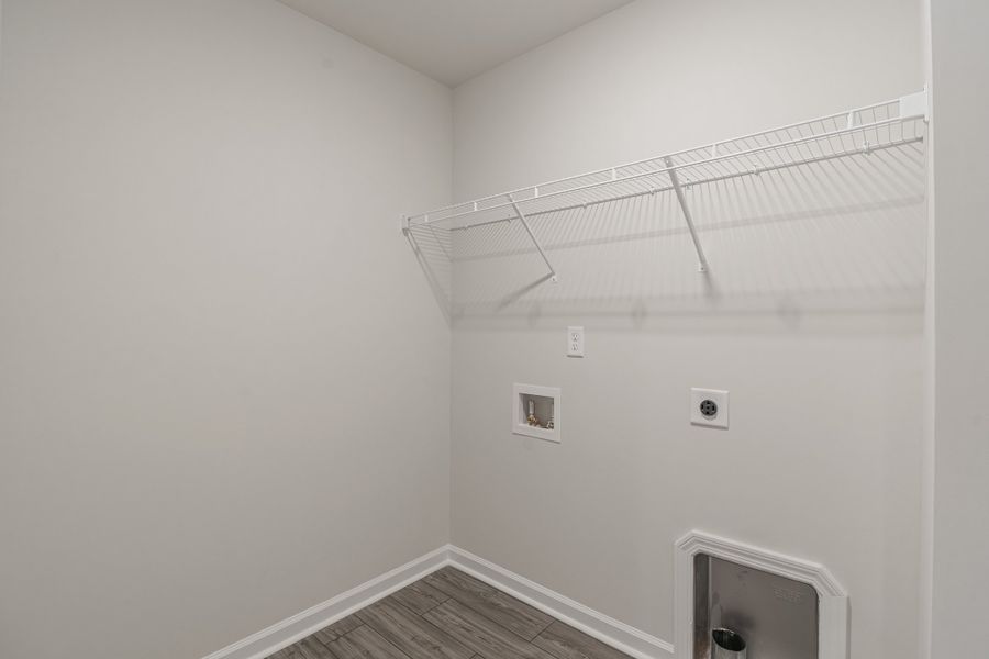 Representative unfurnished interior of a home built from the Adger by Hurricane Builders in Amber Hill, West Columbia (Image 23).