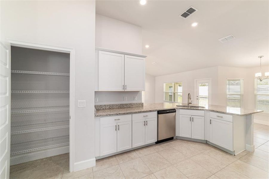 Furnished interior view inside a new home in Brookhaven, Ocala (Image 10).