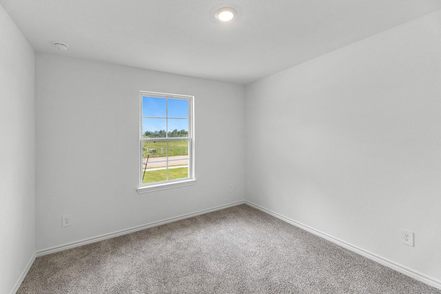 Spacious, unfurnished interior of a new home in Reserve at Mallard Lakes, Orange (Image 18). Spacious, unfurnished interior of a new home in Reserve at Mallard Lakes, Orange (Image 18).
