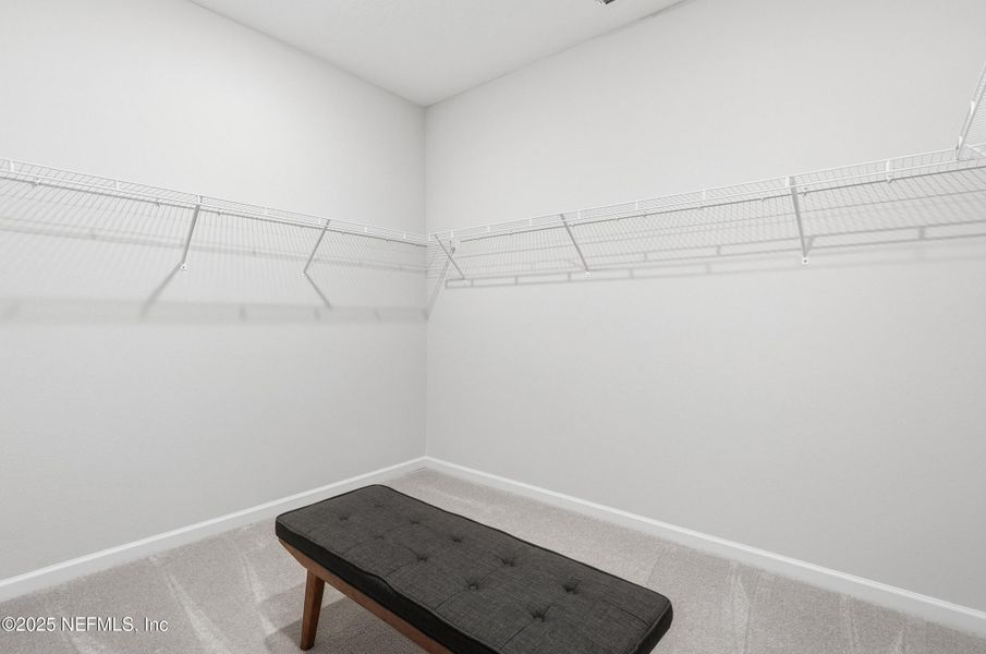 Spacious, unfurnished interior of a new home in St Augustine Lakes: St Augustine Lakes 40S, St. Augustine (Image 21).