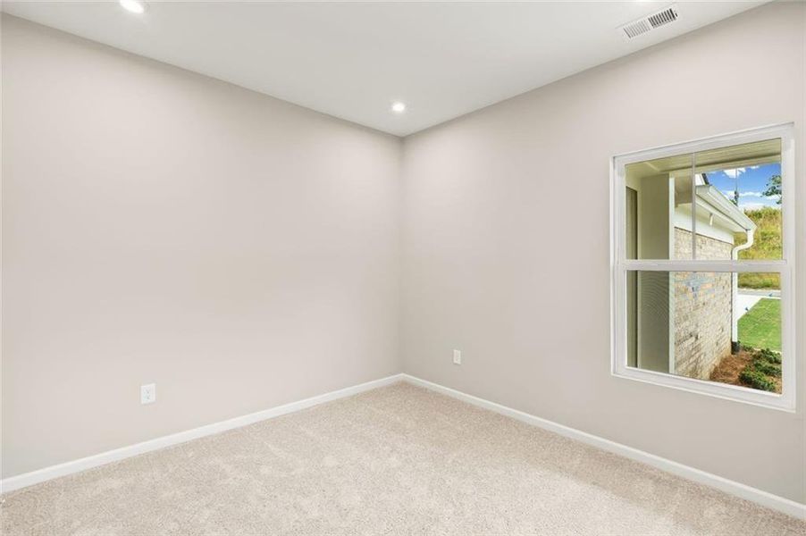 Spacious, unfurnished interior of a new home in Villas at Gold Creek, Dawsonville (Image 33).