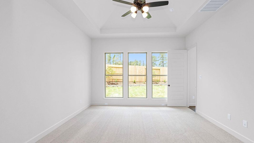 Spacious, unfurnished interior of a new home in Audubon, Magnolia (Image 8).