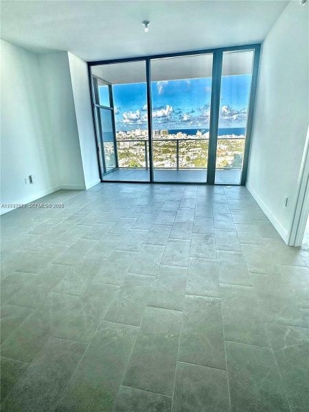 Spacious, unfurnished interior of a new home in , Miami Beach (Image 3). Spacious, unfurnished interior of a new home in , Miami Beach (Image 3).