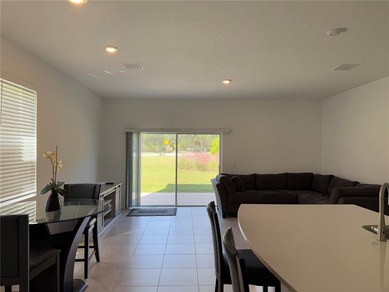 Furnished interior view inside a new home in The Townhomes at Bellalago, Kissimmee (Image 9). Furnished interior view inside a new home in The Townhomes at Bellalago, Kissimmee (Image 9).