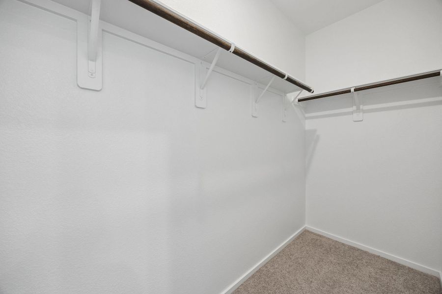 Spacious, unfurnished interior of a new home in Stokesbury, Waller (Image 22).