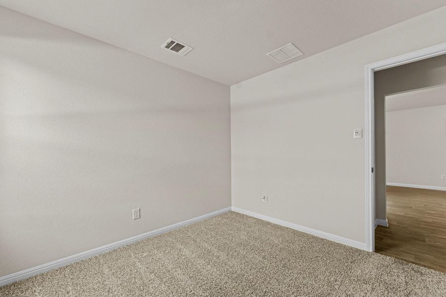 Spacious, unfurnished interior of a new home in Whisper South, San Marcos (Image 21).