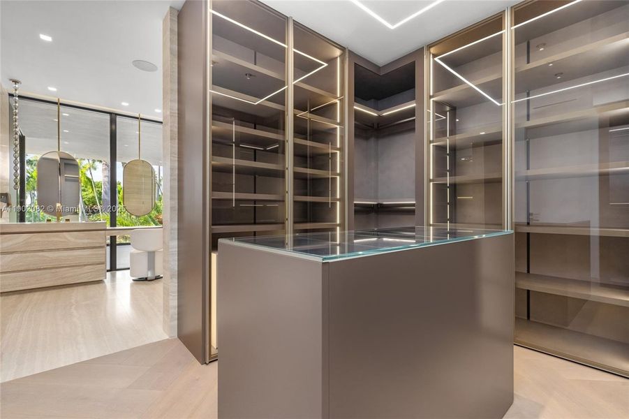 Furnished interior view inside a new home in , Miami Beach (Image 35). Furnished interior view inside a new home in , Miami Beach (Image 35).