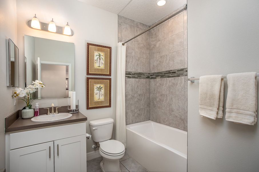 Furnished interior view inside a new home in Vero Lake Estates, Vero Beach (Image 14).