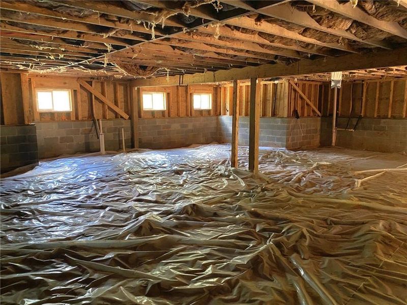 Spacious, unfurnished interior of a new home in , Atlanta (Image 14).