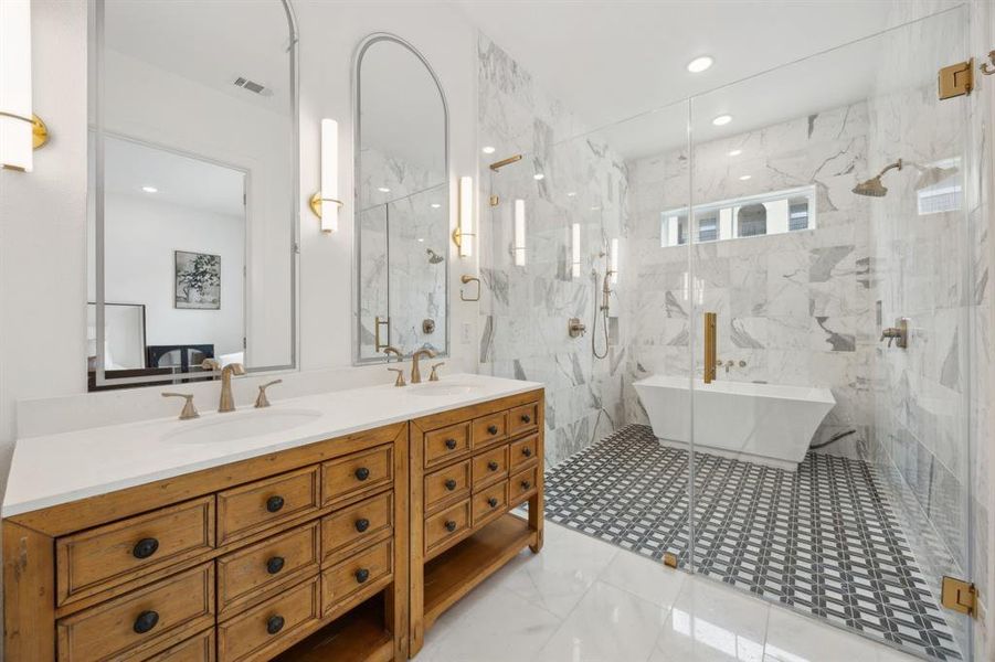 Furnished interior view inside a new home in , Rockwall (Image 10).