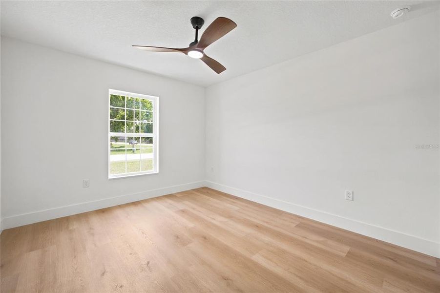 Spacious, unfurnished interior of a new home in , Summerfield (Image 33).