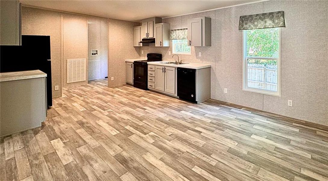 Image 15 of a home in .