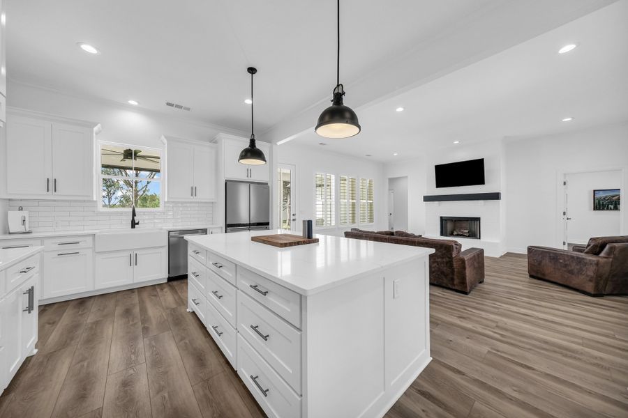 Representative furnished interior of a home built from the Lakeshore by Zeal Home Builders in Oak Water Ranch, Granbury (Image 20). Representative furnished interior of a home built from the Lakeshore by Zeal Home Builders in Oak Water Ranch, Granbury (Image 20).