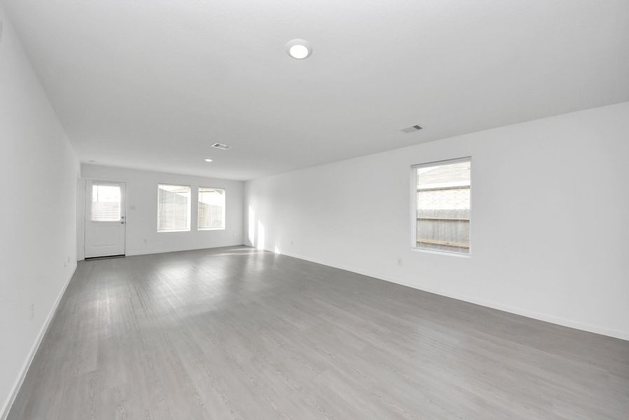 Spacious, unfurnished interior of a new home in , Katy (Image 42). Spacious, unfurnished interior of a new home in , Katy (Image 42).