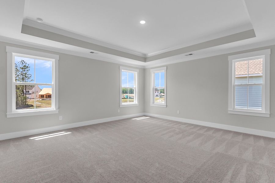Spacious, unfurnished interior of a new home in , Summerville (Image 30).