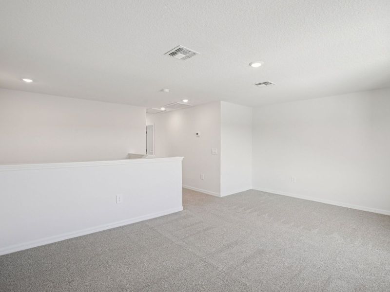 Spacious, unfurnished interior of a new home in Two Rivers - Classic Series, Zephyrhills (Image 13).