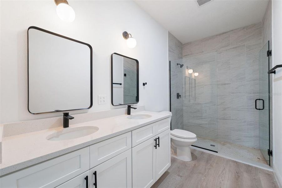 Furnished interior view inside a new home in , Ocala (Image 7).