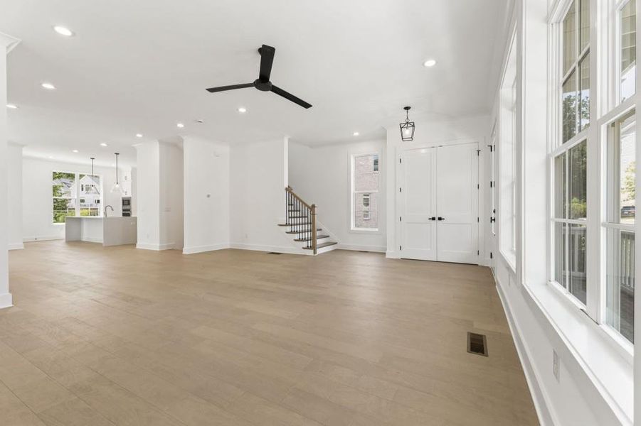 Image 65 of a home in Parkside Roswell.