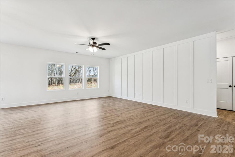 Spacious, unfurnished interior of a new home in , Harrisburg (Image 36).