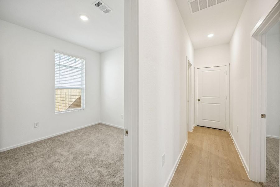 Spacious, unfurnished interior of a new home in Decker Farms, Magnolia (Image 21). Spacious, unfurnished interior of a new home in Decker Farms, Magnolia (Image 21).