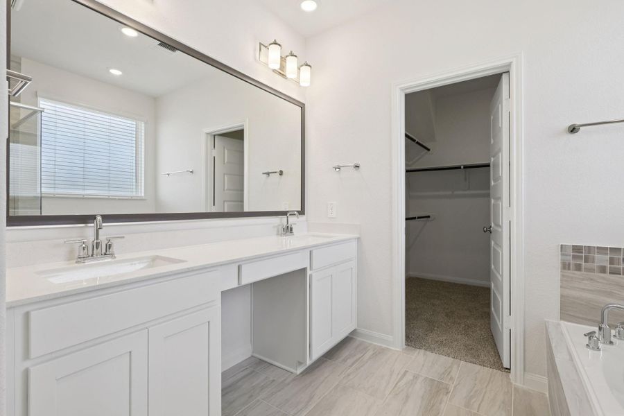 Furnished interior view inside a new home in Kemah Crossing - Luxe Series, Kemah (Image 7). Furnished interior view inside a new home in Kemah Crossing - Luxe Series, Kemah (Image 7).