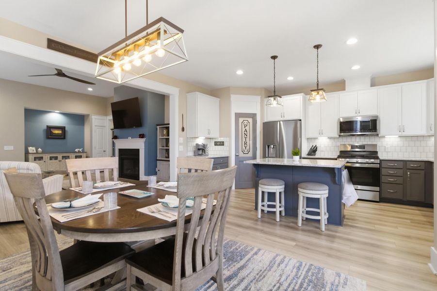 Furnished interior view inside a new home in Cresswind Charleston, Summerville (Image 33).
