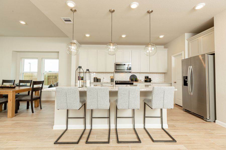 Furnished interior view inside a new home in Montgomery Ridge: Landmark Collection, Montgomery (Image 6).