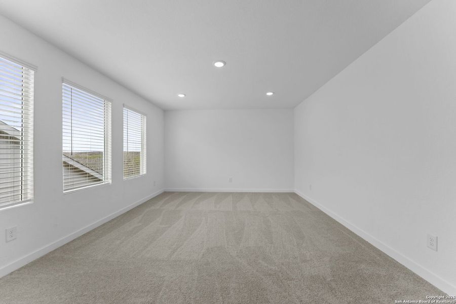 Spacious, unfurnished interior of a new home in Hightop Ridge, Converse (Image 21).