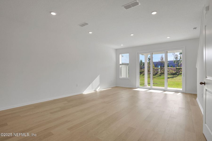 Spacious, unfurnished interior of a new home in , St. Augustine (Image 22).