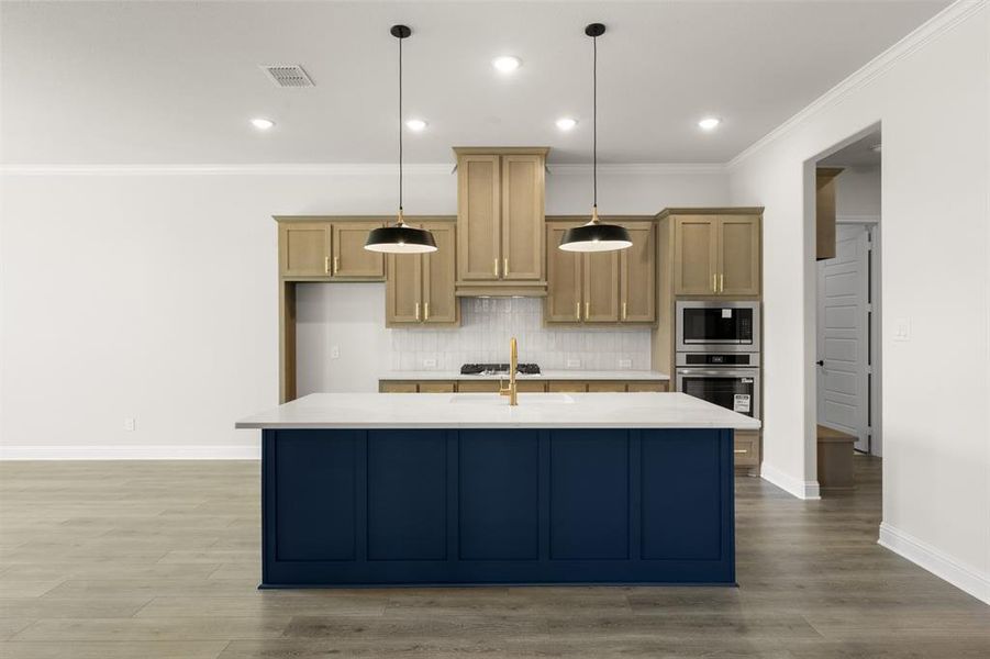 3012 Valley View- Kitchen-2