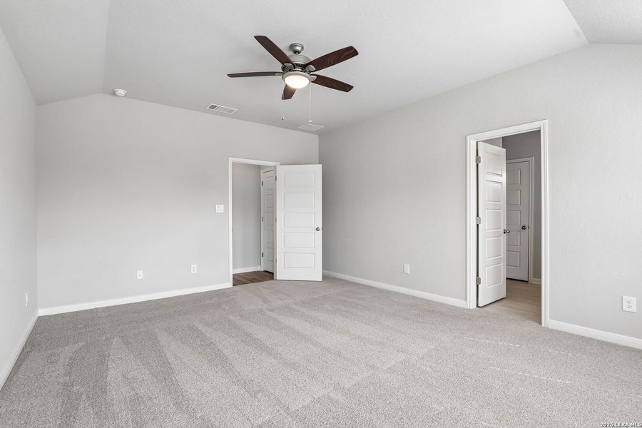 Spacious, unfurnished interior of a new home in Kallison Ranch, San Antonio (Image 32).
