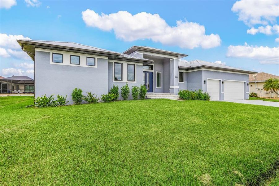 Exterior details and patio area of a home in , Punta Gorda (Image 18). Exterior details and patio area of a home in , Punta Gorda (Image 18).