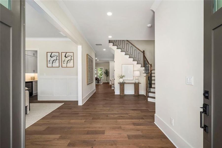 Spacious, unfurnished interior of a new home in , Decatur (Image 104).