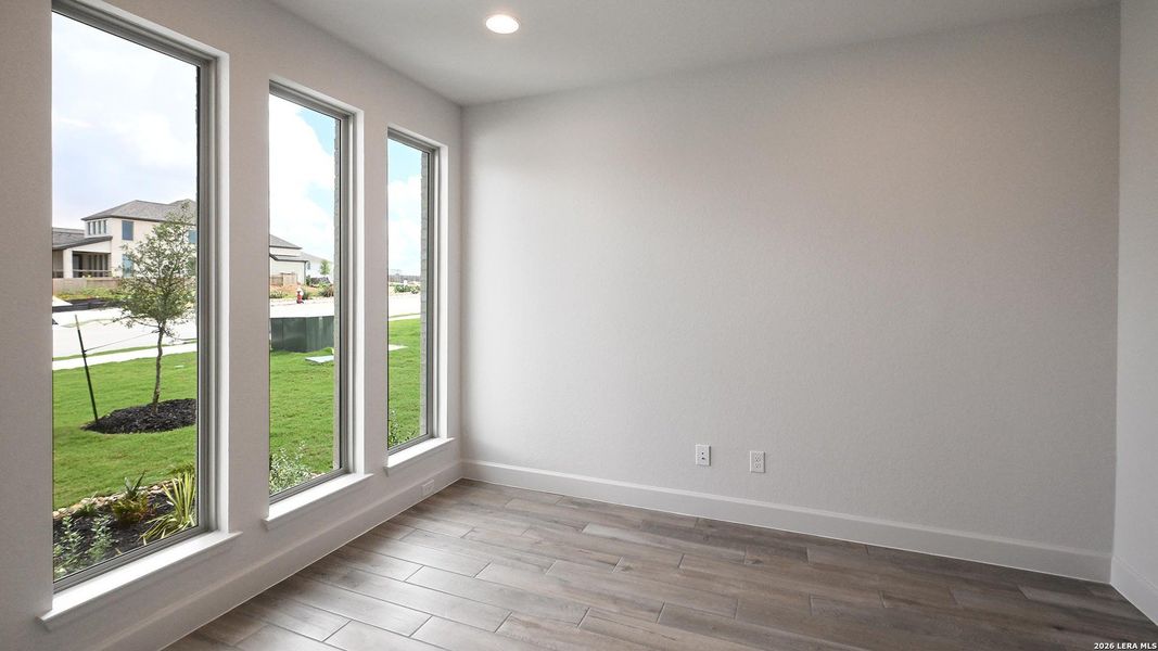 Spacious, unfurnished interior of a new home in Homestead, Schertz (Image 23).