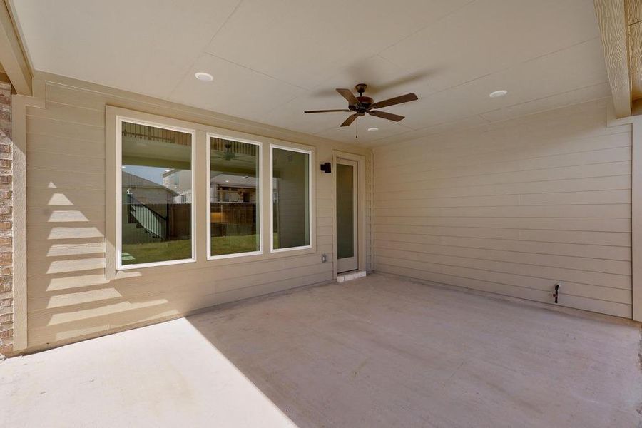Furnished interior view inside a new home in University Heights, Round Rock (Image 6). Furnished interior view inside a new home in University Heights, Round Rock (Image 6).