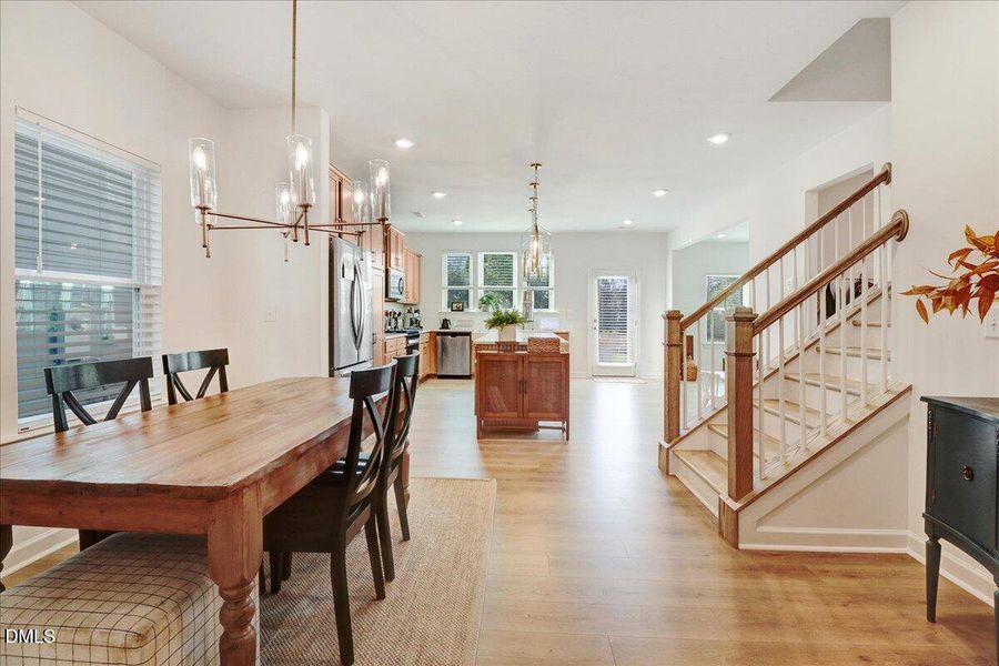 25-27 Silver Moon Ln-25 25-27 Silver Moon Ln-25