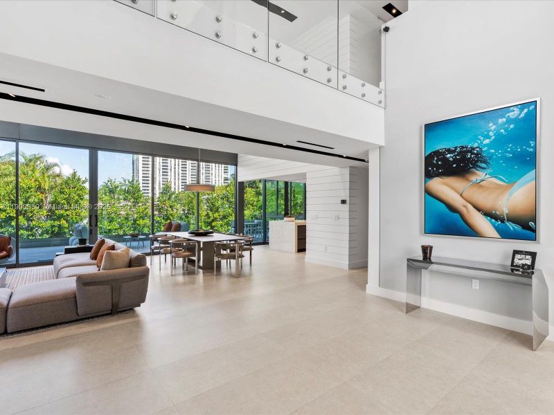 Community amenities in , Miami Shores (Image 63).