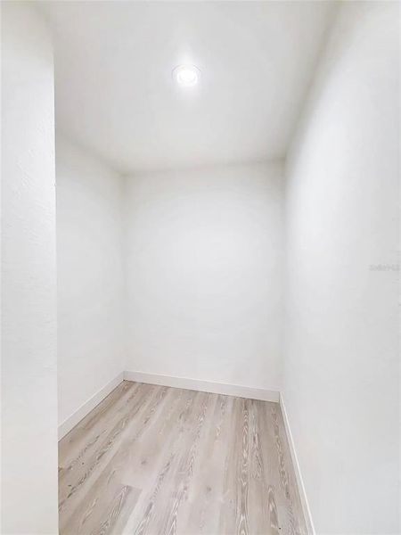 Spacious, unfurnished interior of a new home in , Interlachen (Image 14).