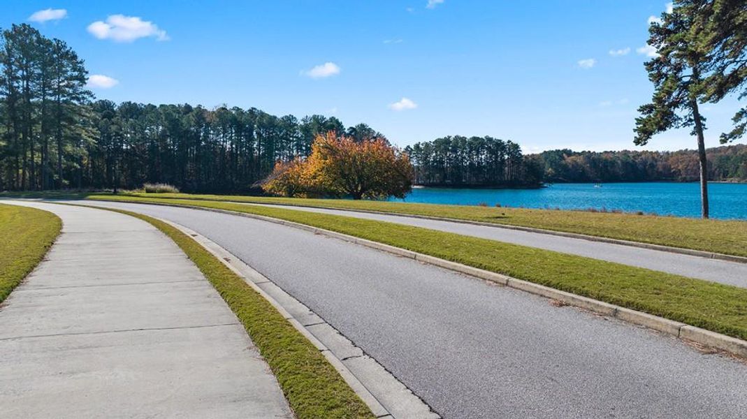 Natural landscape and outdoor views near Waypoint in Flowery Branch (Image 40).