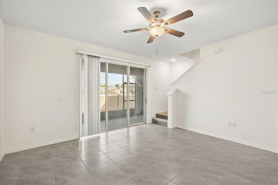 Spacious, unfurnished interior of a new home in , Wesley Chapel (Image 18).