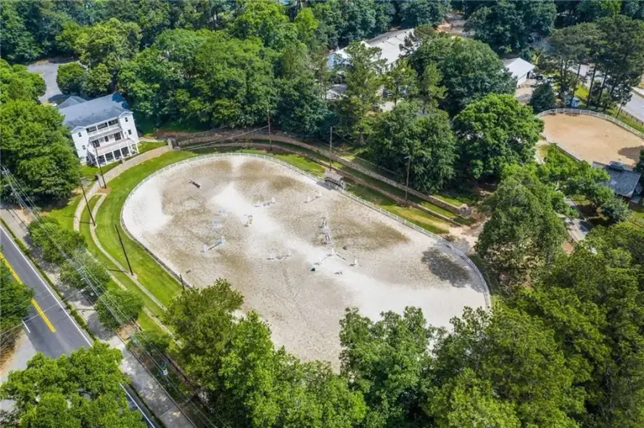 Site preparation for new homesites in , Atlanta (Image 33).