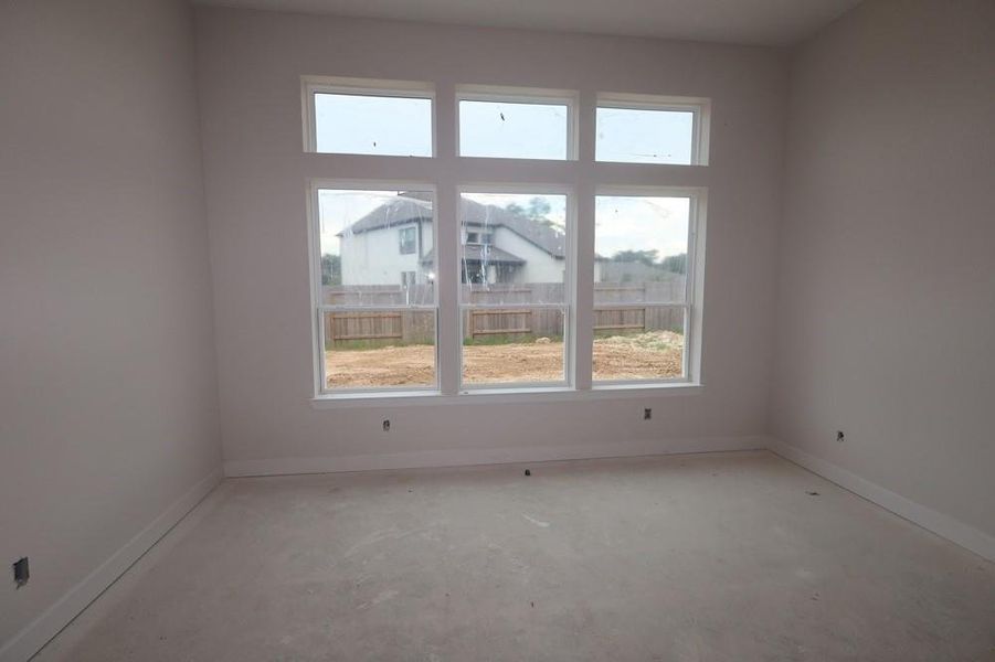 Spacious, unfurnished interior of a new home in ARTAVIA 45' Homesites, Conroe (Image 18).