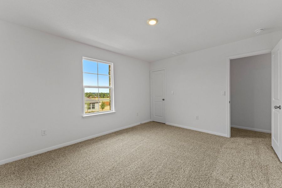 Spacious, unfurnished interior of a new home in , Georgetown (Image 16).