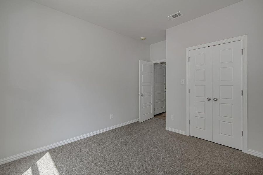 Spacious, unfurnished interior of a new home in , Azle (Image 24).