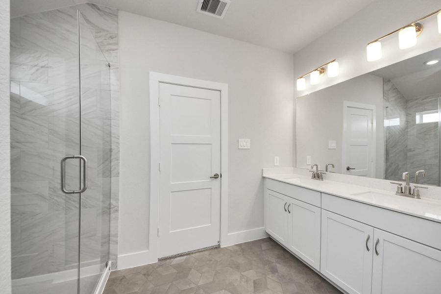 Furnished interior view inside a new home in Laurel Landing: Landmark Collection, Alvin (Image 13). Furnished interior view inside a new home in Laurel Landing: Landmark Collection, Alvin (Image 13).