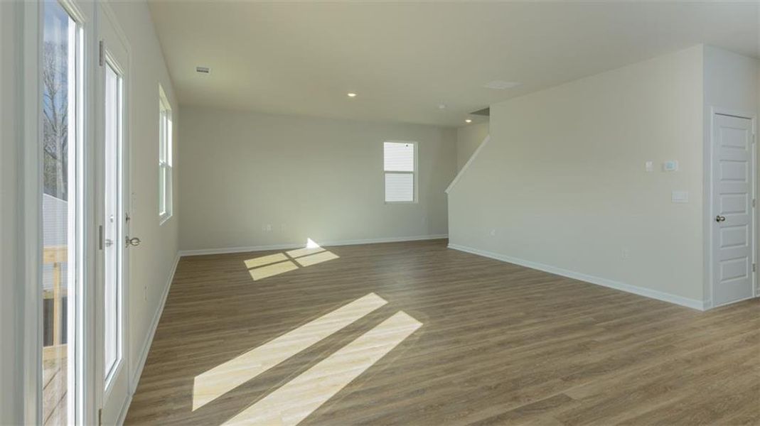 Spacious, unfurnished interior of a new home in Brooks Village, Dacula (Image 15).