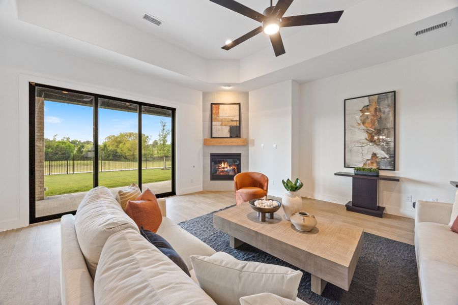Representative furnished interior of a home built from the Blackburn by Windsor Homes in Ridge Pointe Estates, McLendon-Chisholm (Image 12).