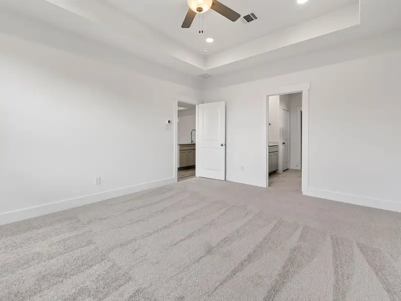 Spacious, unfurnished interior of a new home in Meadow Ridge Estates, Josephine (Image 35).