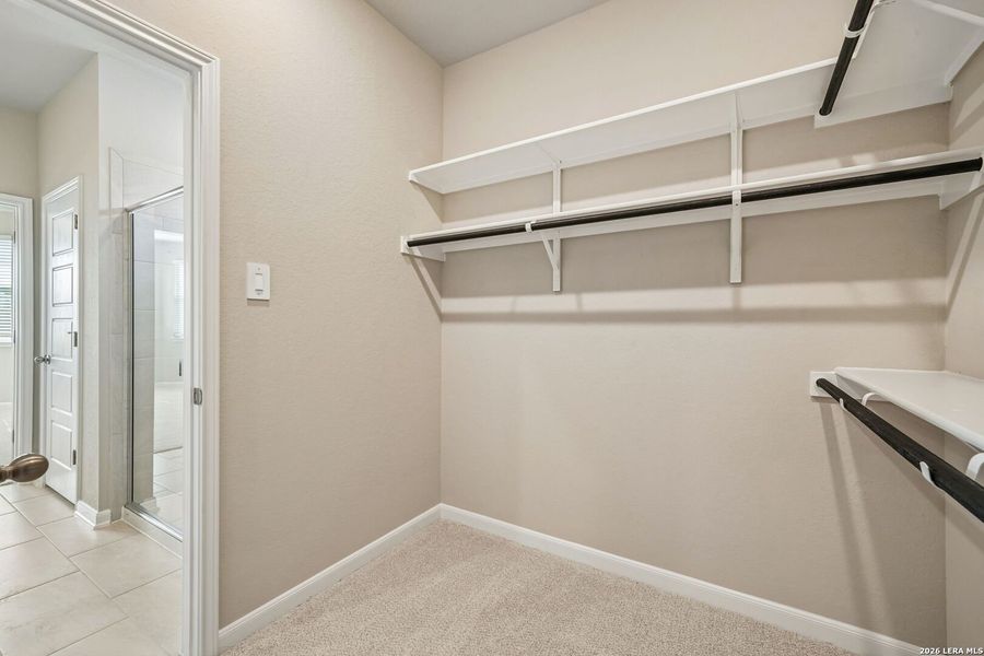 Spacious, unfurnished interior of a new home in Thomas Pond, San Antonio (Image 30). Spacious, unfurnished interior of a new home in Thomas Pond, San Antonio (Image 30).