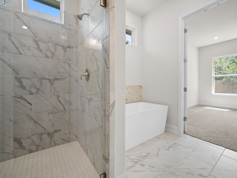 Representative furnished interior of a home built from the Live Oak by Beazer Homes in Cibolo Crossing, Universal City (Image 6). Representative furnished interior of a home built from the Live Oak by Beazer Homes in Cibolo Crossing, Universal City (Image 6).